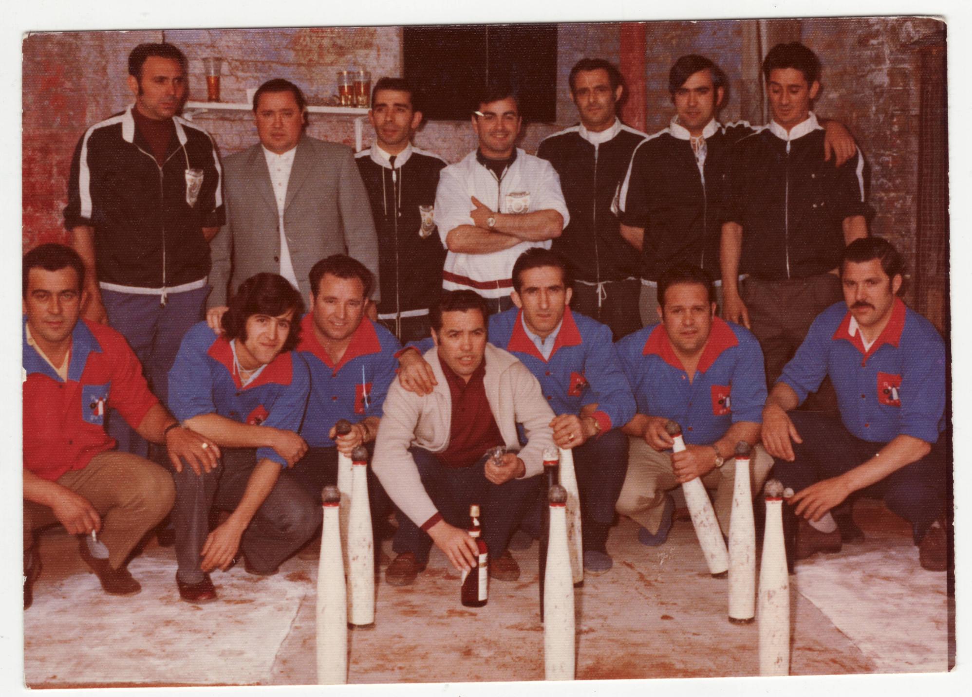 Imagen - Agrupación Asturiana de Bolos y Peña el Revingu de Bolos