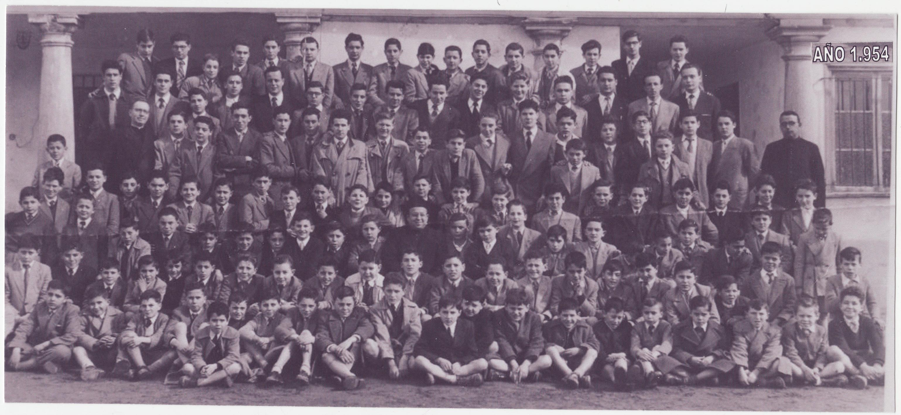 Imagen - Alumnos de San Francisco de Villaviciosa en 1954
