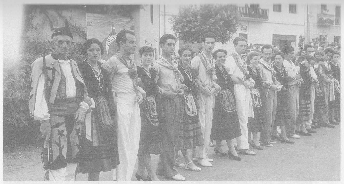 Imagen - Danza de San Juanón en Nueva de Llanes