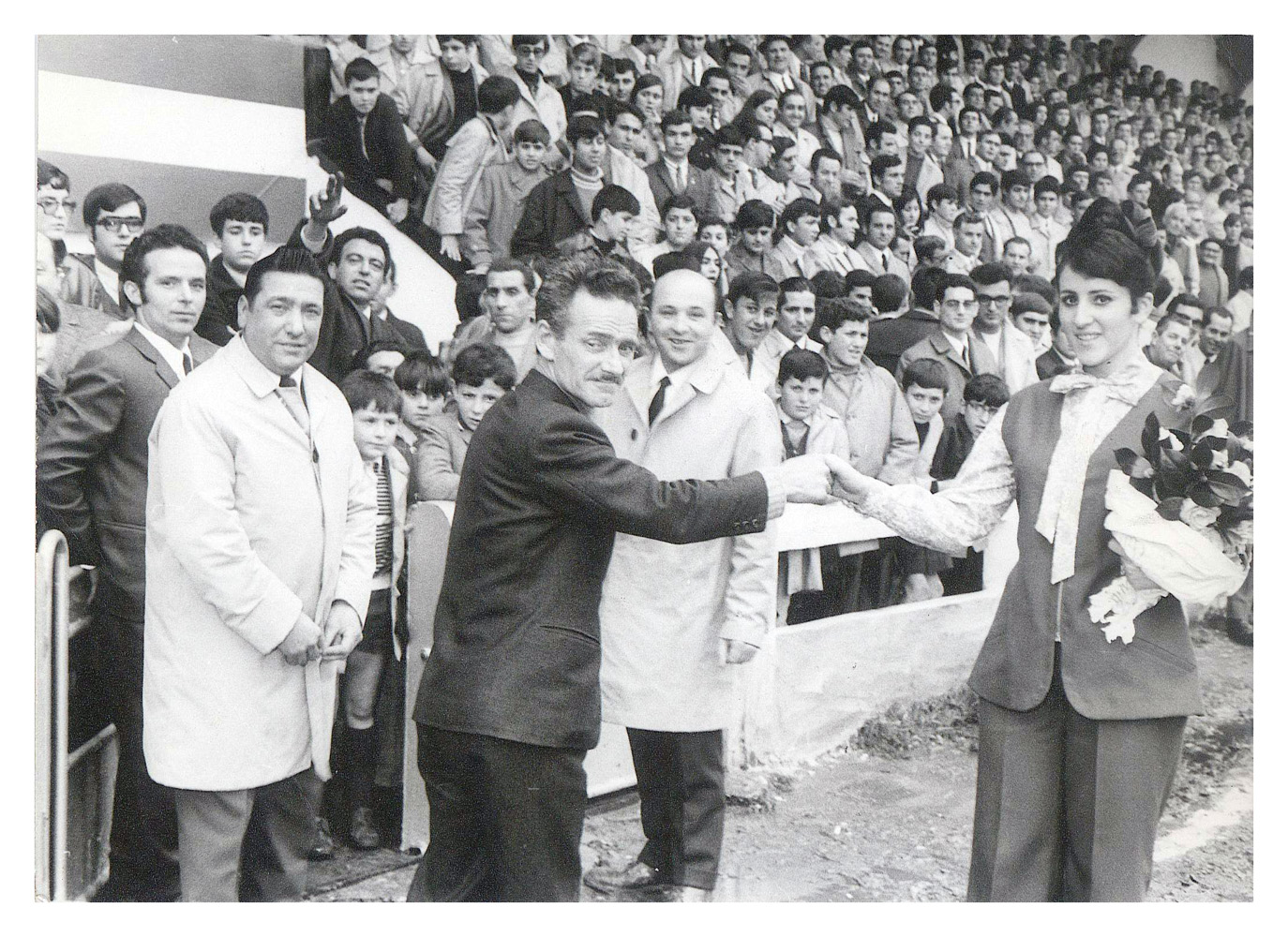 Imagen - Entrega de premios al equipo ganador en el Corbero
