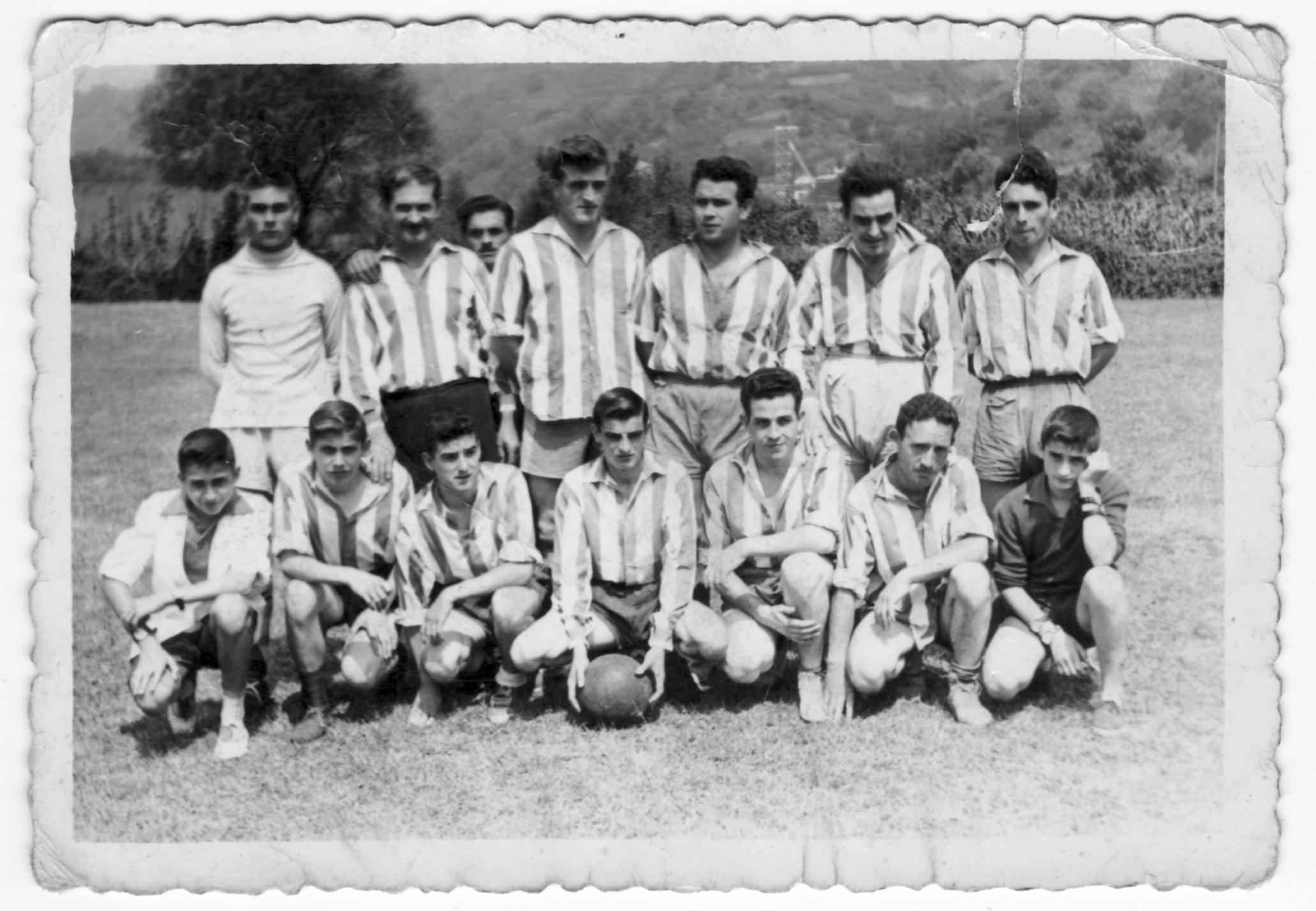 Imagen - Equipo de fútbol de Barredos, El Trole, en 1959