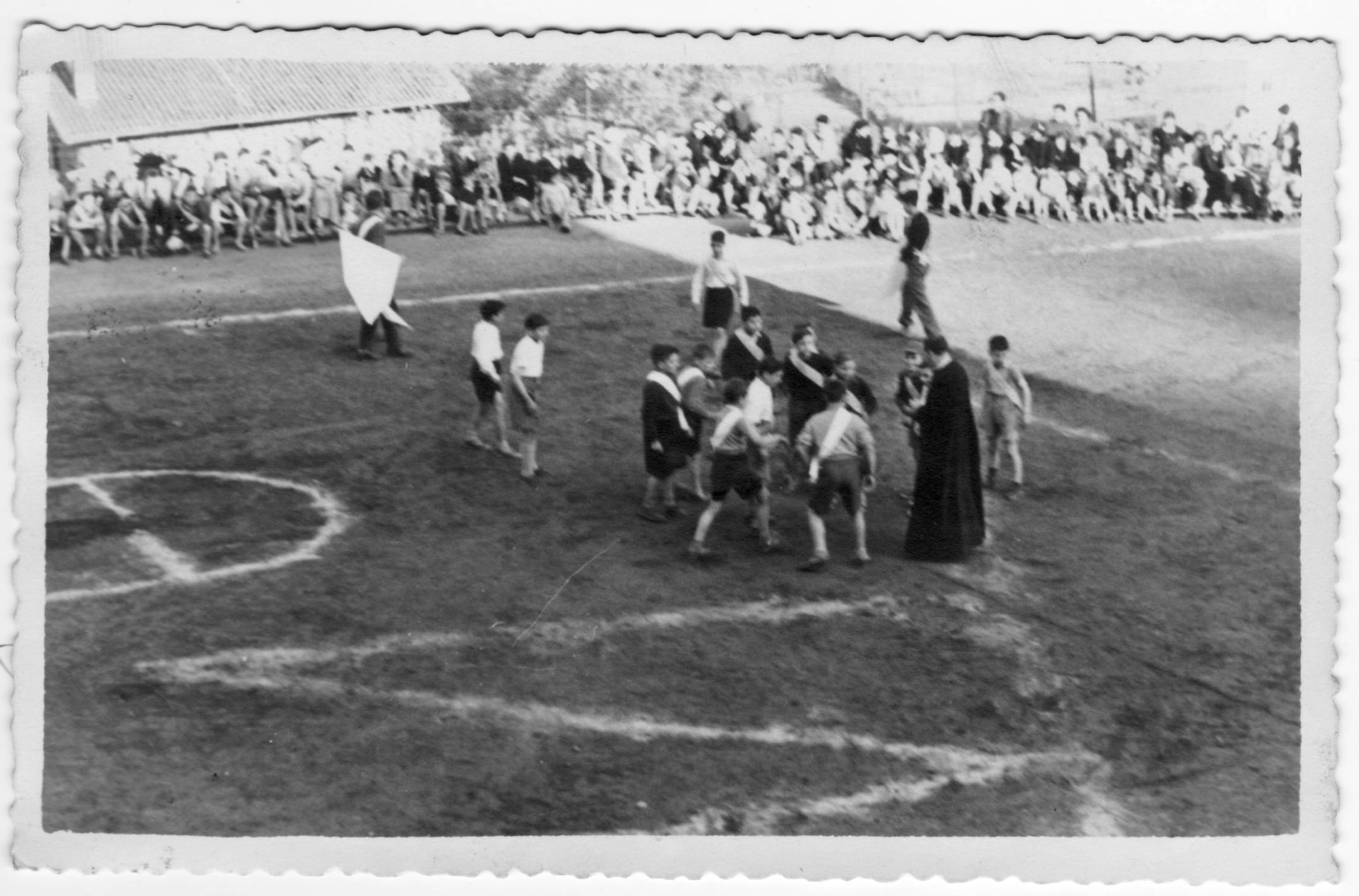 Imagen - Fútbol en la fiesta de Juan Bautista en La Salle de Ujo, hacia 1950