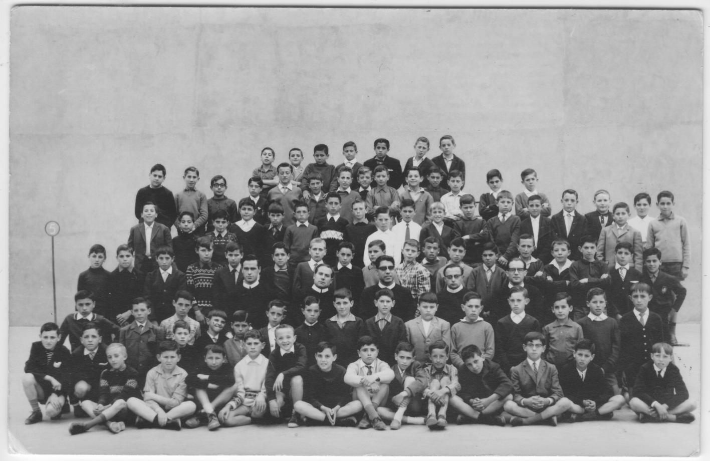 Imagen - Grupo de alumnos de los Padres Redentoristas 