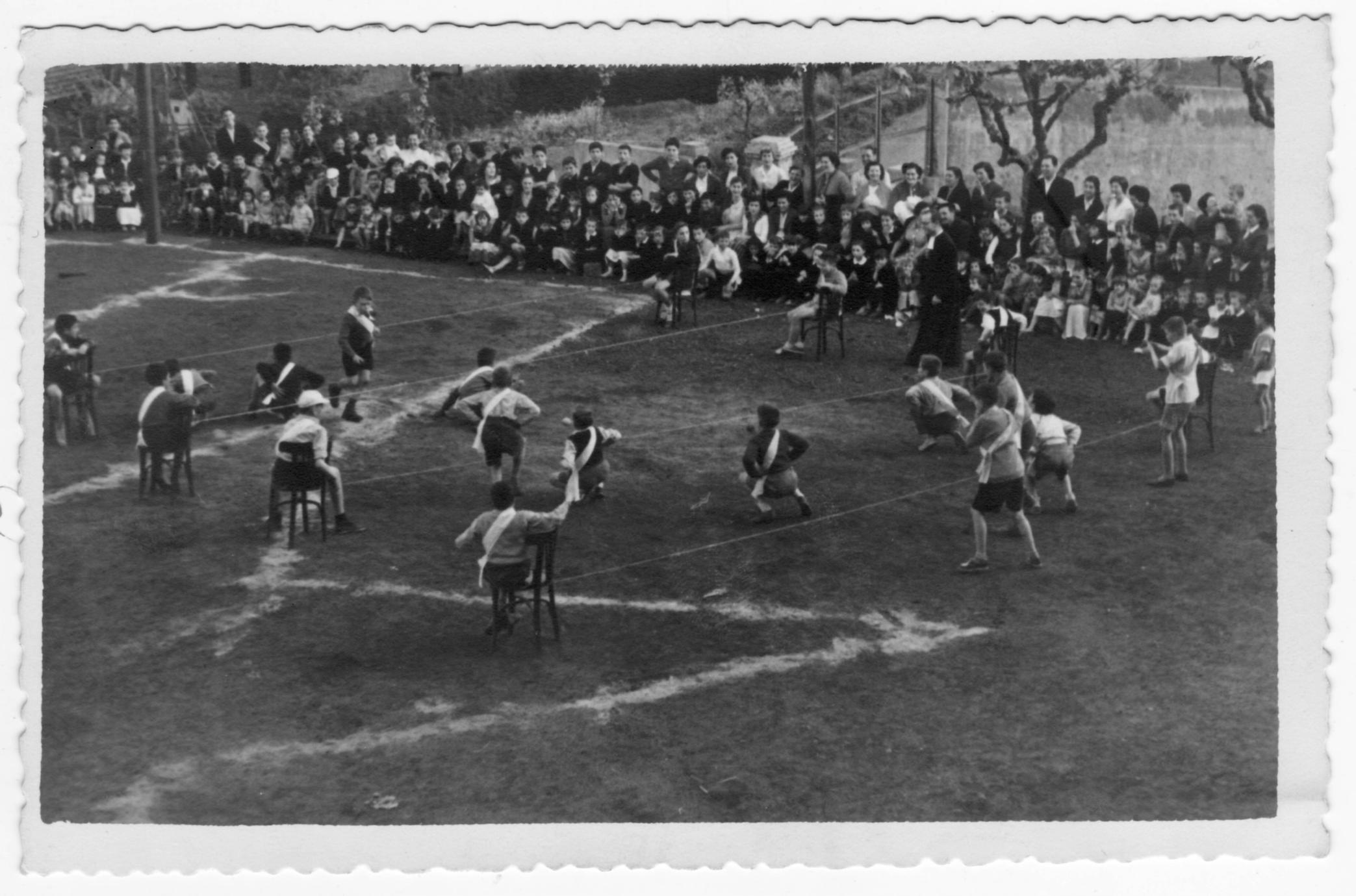 Imagen - Juegos tradicionales en La Salle, Ujo, hacia 1950