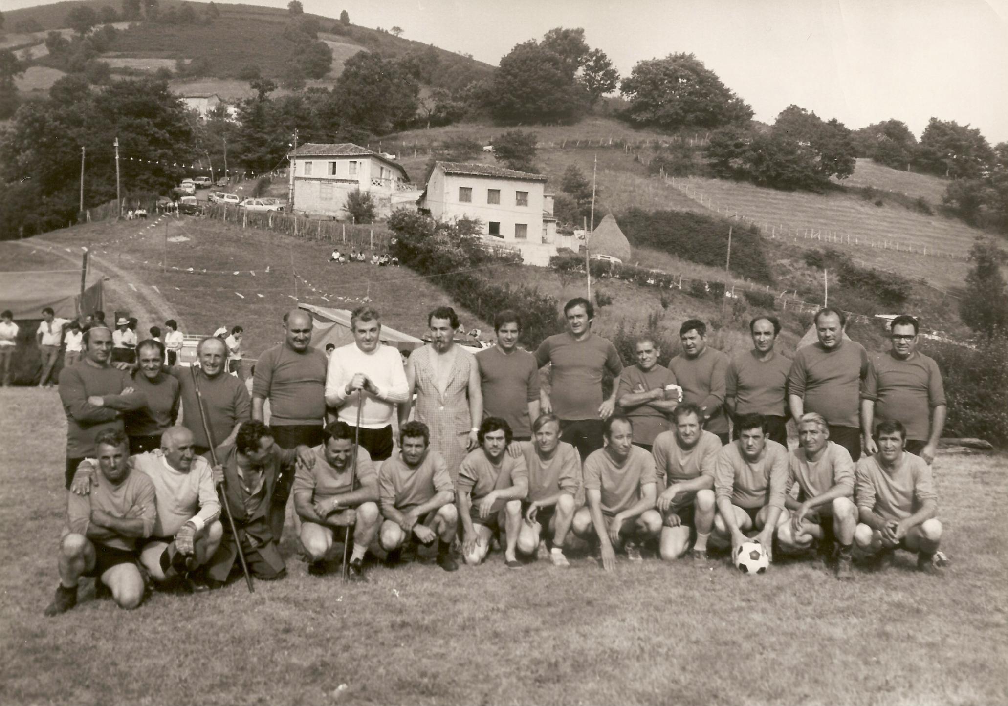 Imagen - Partido en El Ángel de La Guarda 1975