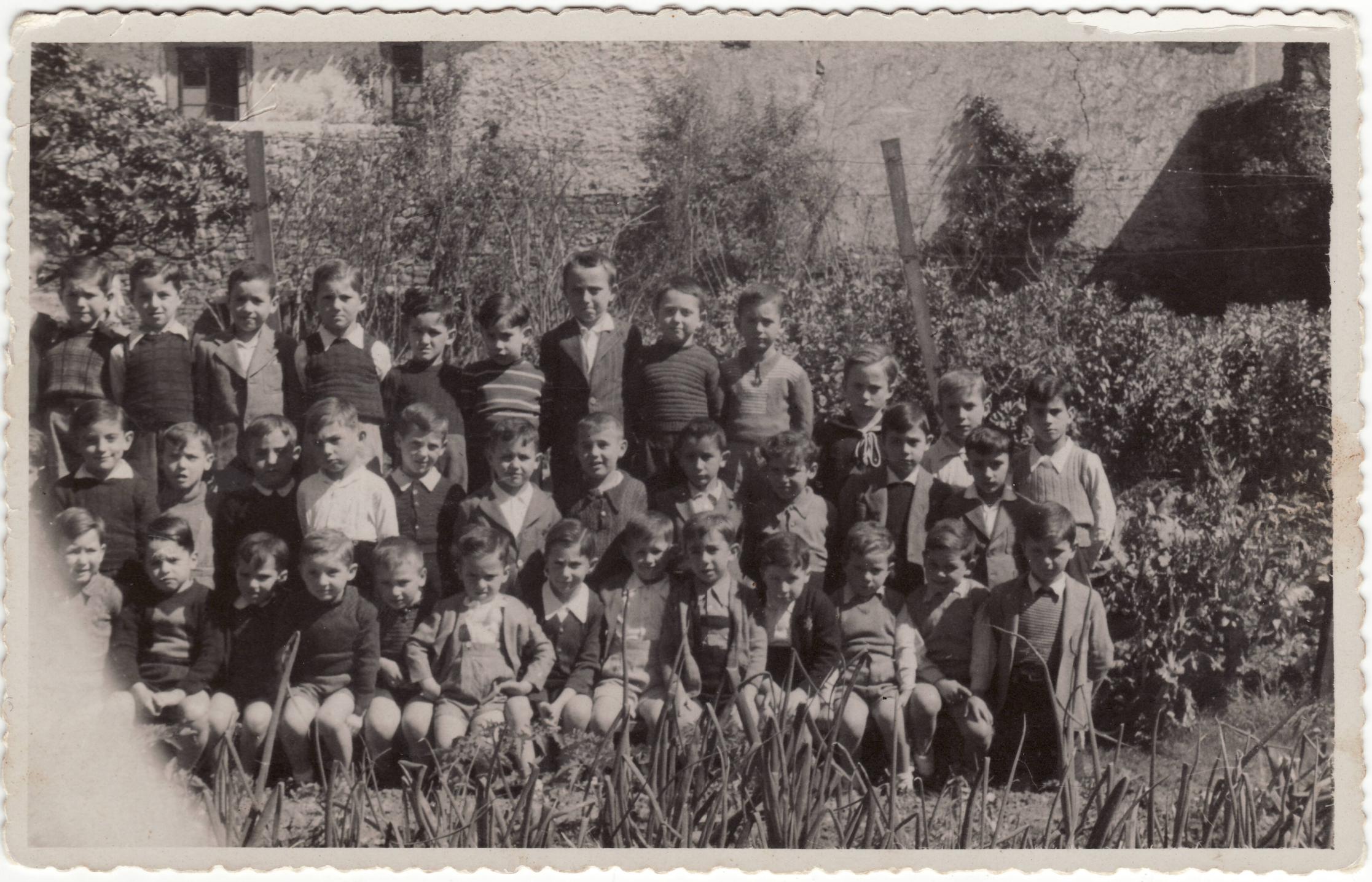 Imagen - Colegio de San Rafael de las hermanas carmelitas de La Caridad.