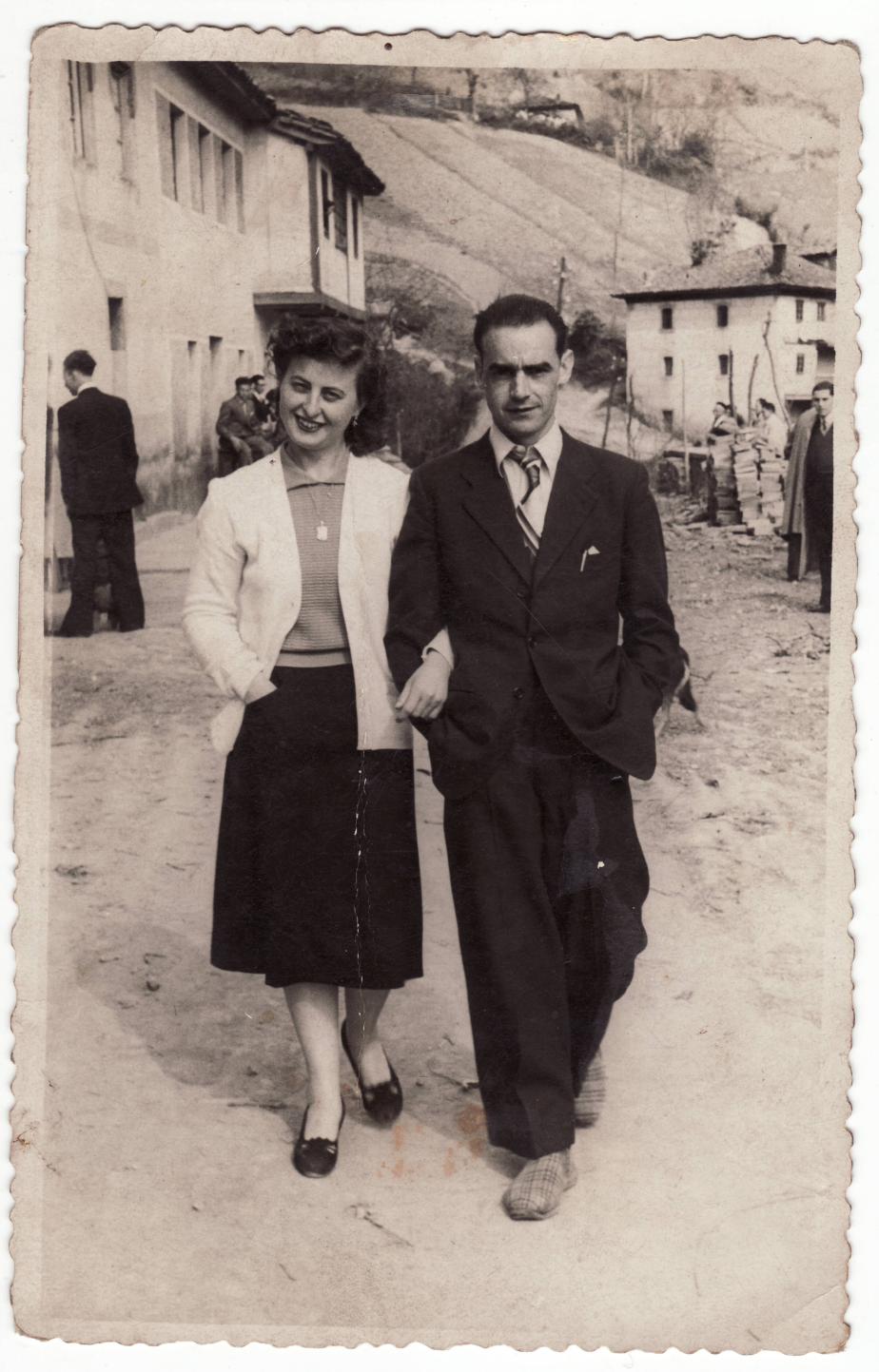 Imagen - De paseo por el pueblín, Corbero.