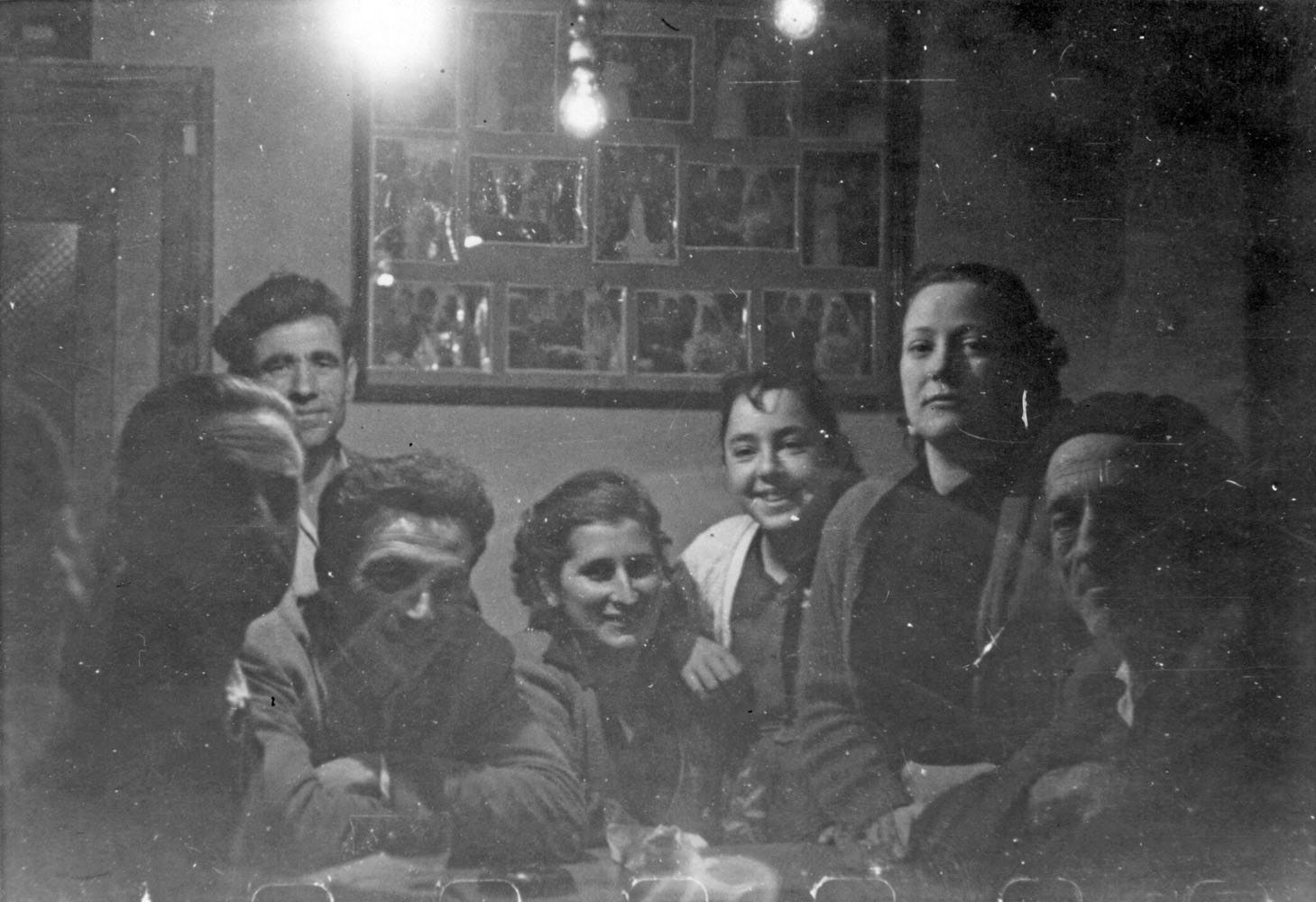 Imagen - De tertulia en casa de Joaquín de la Riva, año 1955