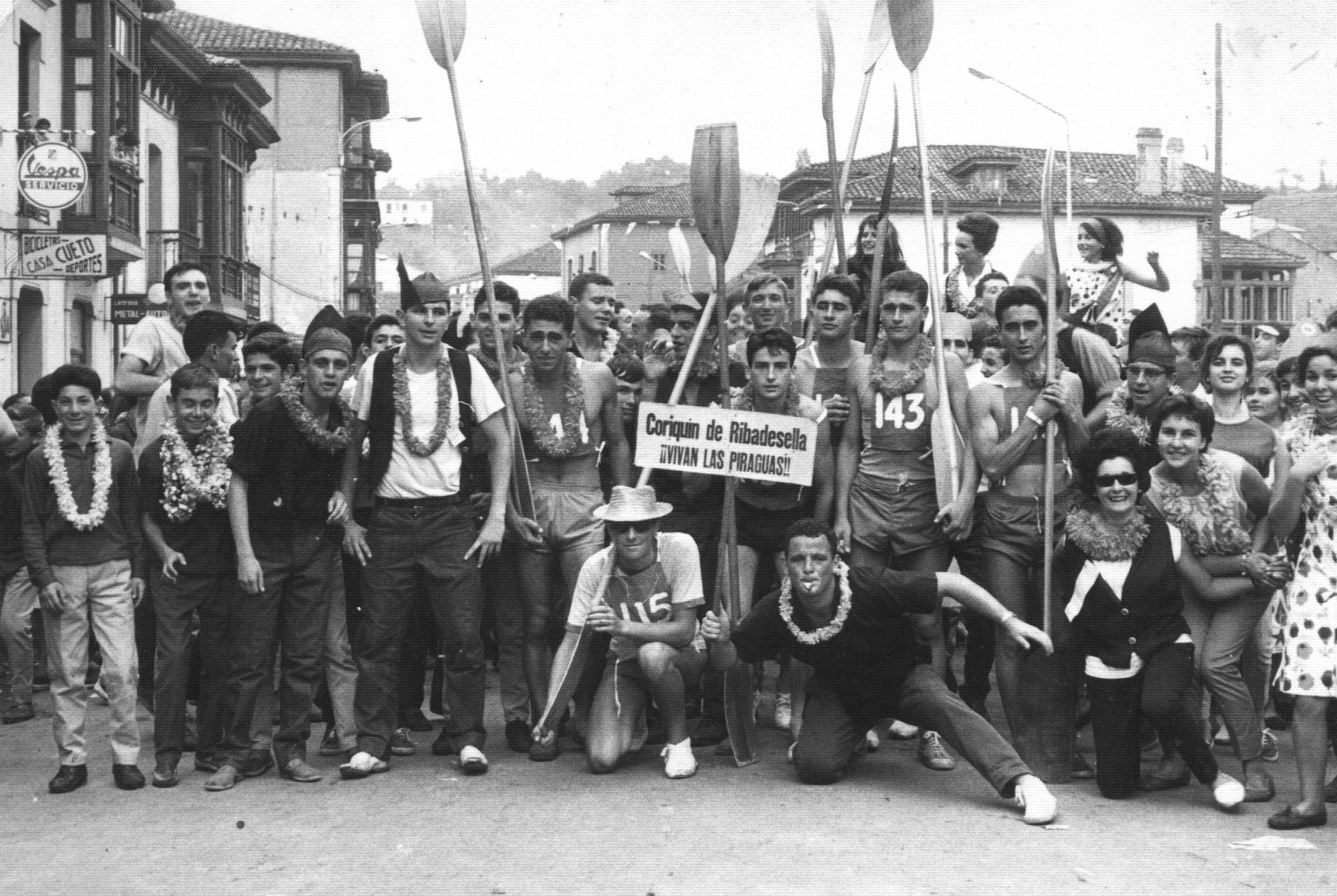 Imagen - El coriquín en el desfile de gigantes y cabezudos (Arriondas)