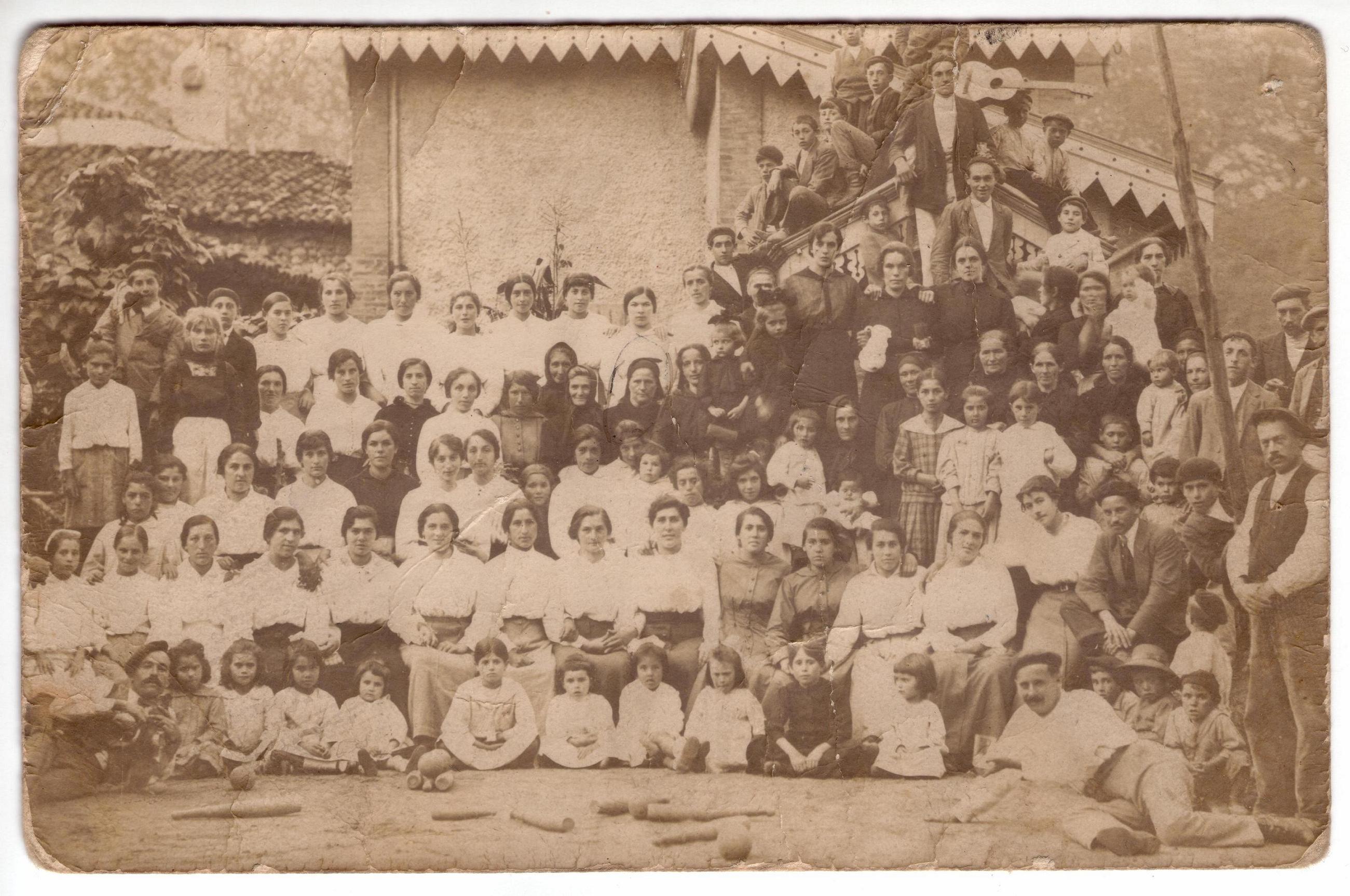Imagen - Fiesta patronal de Santiago Apóstol en Cuevas del Agua, año 1917