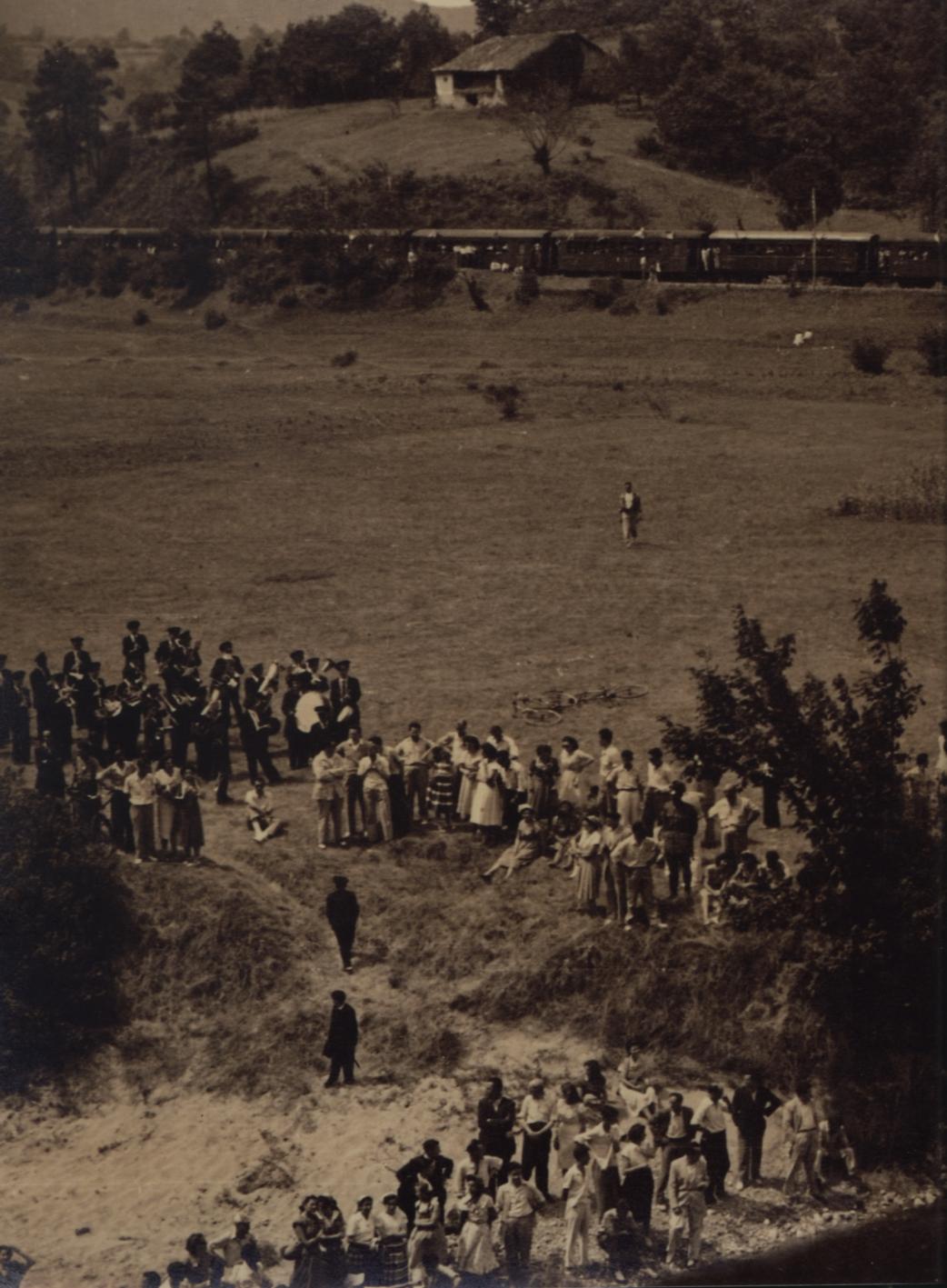 Imagen - Parada del tren de madera en el descenso