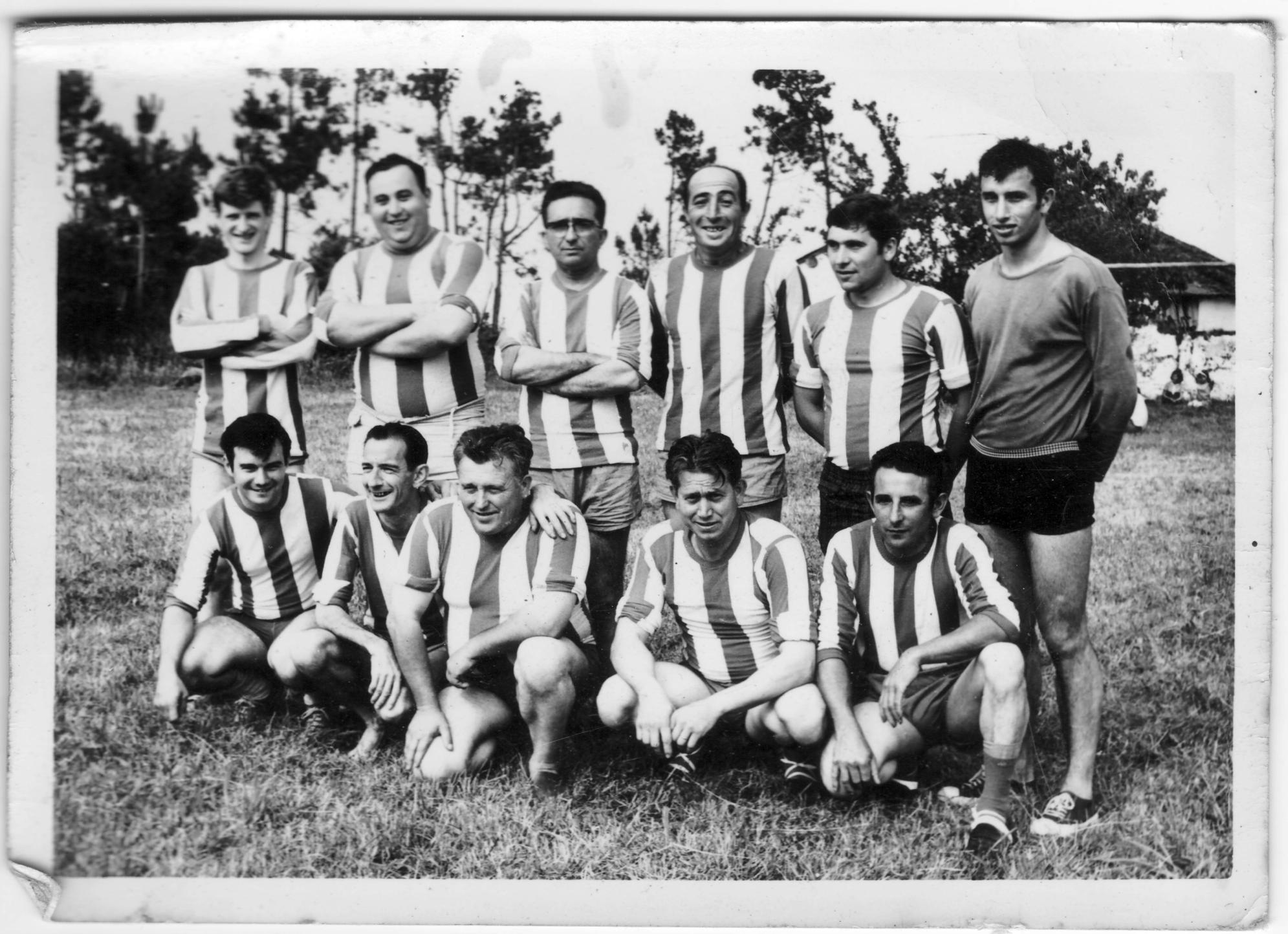Imagen - Partido de solteros contra casados en el campo 