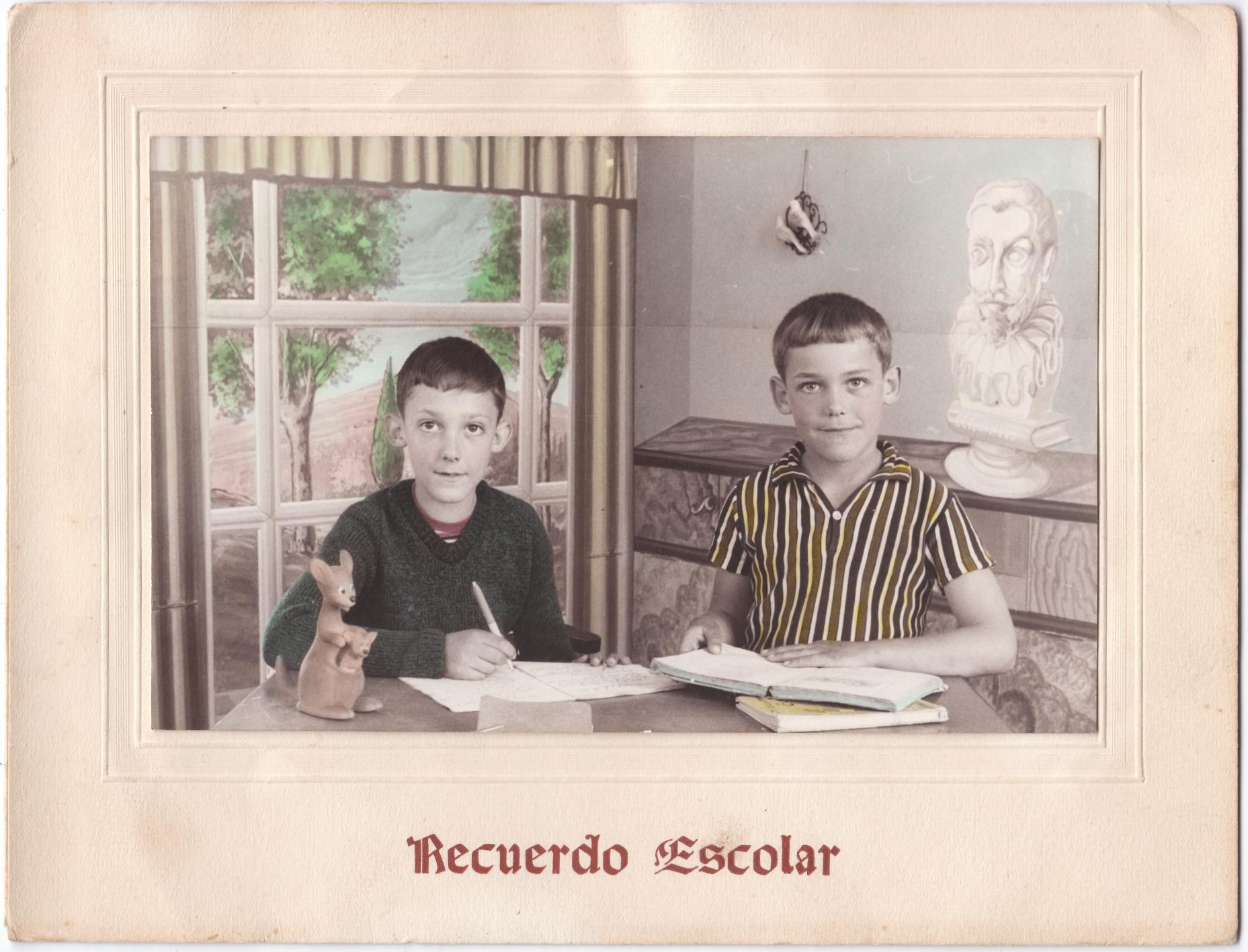 Imagen - Recuerdo escolar de la escuela de Coruño