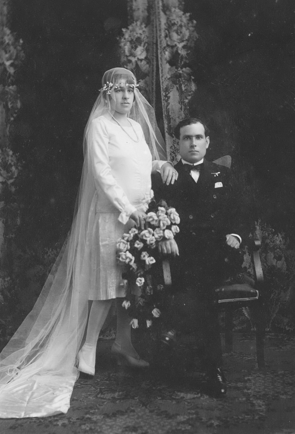 Imagen - Retrato de boda de un emigrante natural del concejo de Colunga, Lima 